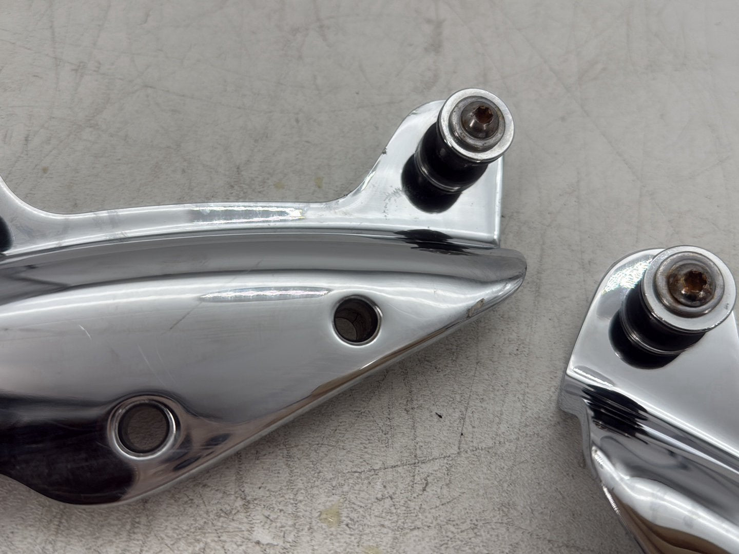 2010 Harley Street Glide Touring FLHX OEM 5 Point Detachable Docking Hardware