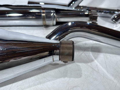 1999 - 2006 Harley-Davidson Touring Electra Glide Ultra Exhaust Header Pipes Muffler Vance & Hines 65621-99B , 65539-95A