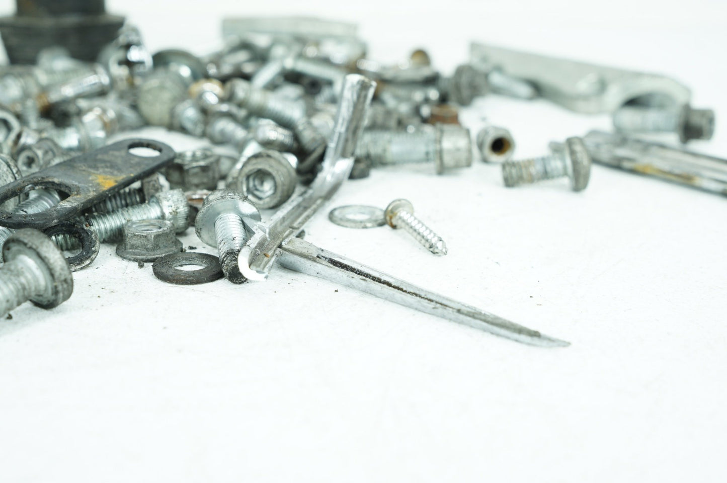 2007 - 2011 Harley-Davidson Touring Street Glide Hardware Bolts Nuts & Brackets