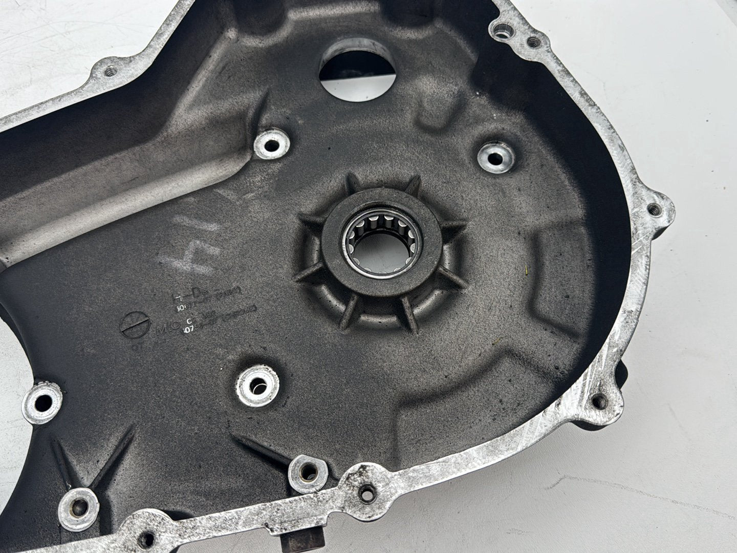 2008 Harley Touring FLHT Electra Glide OEM Inner Primary Clutch Cover 60677-07