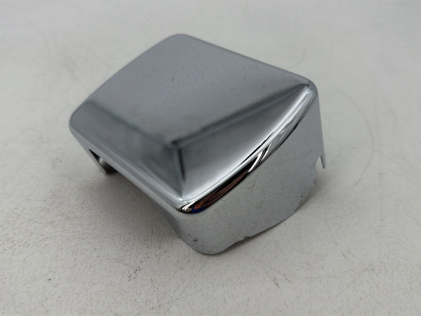 1986 - 1998 Harley-Davidson Softail Heritage Classic Ignition Igniter Coil Cover Trim 31800-78A
