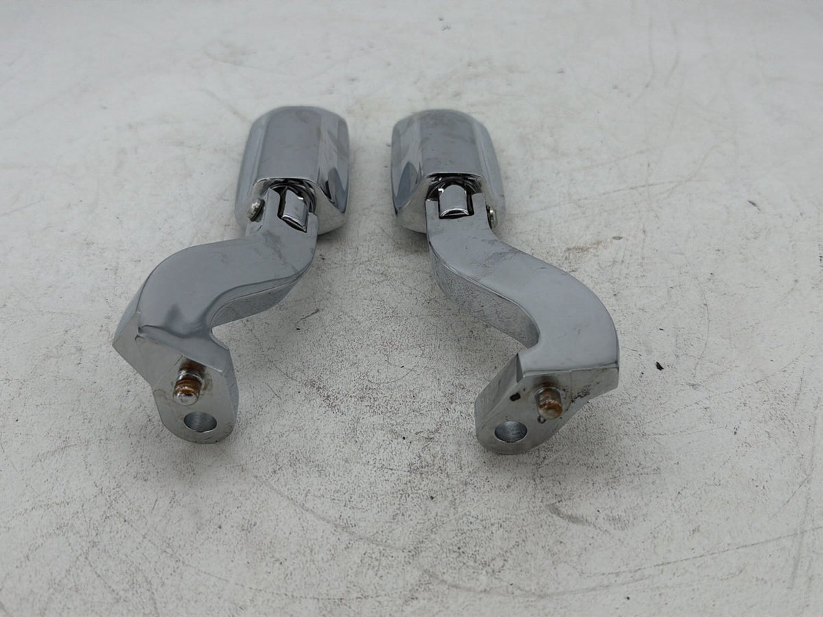 2014 Harley Street Glide Touring FLHXS OEM Passenger Left & Right Foot Pegs