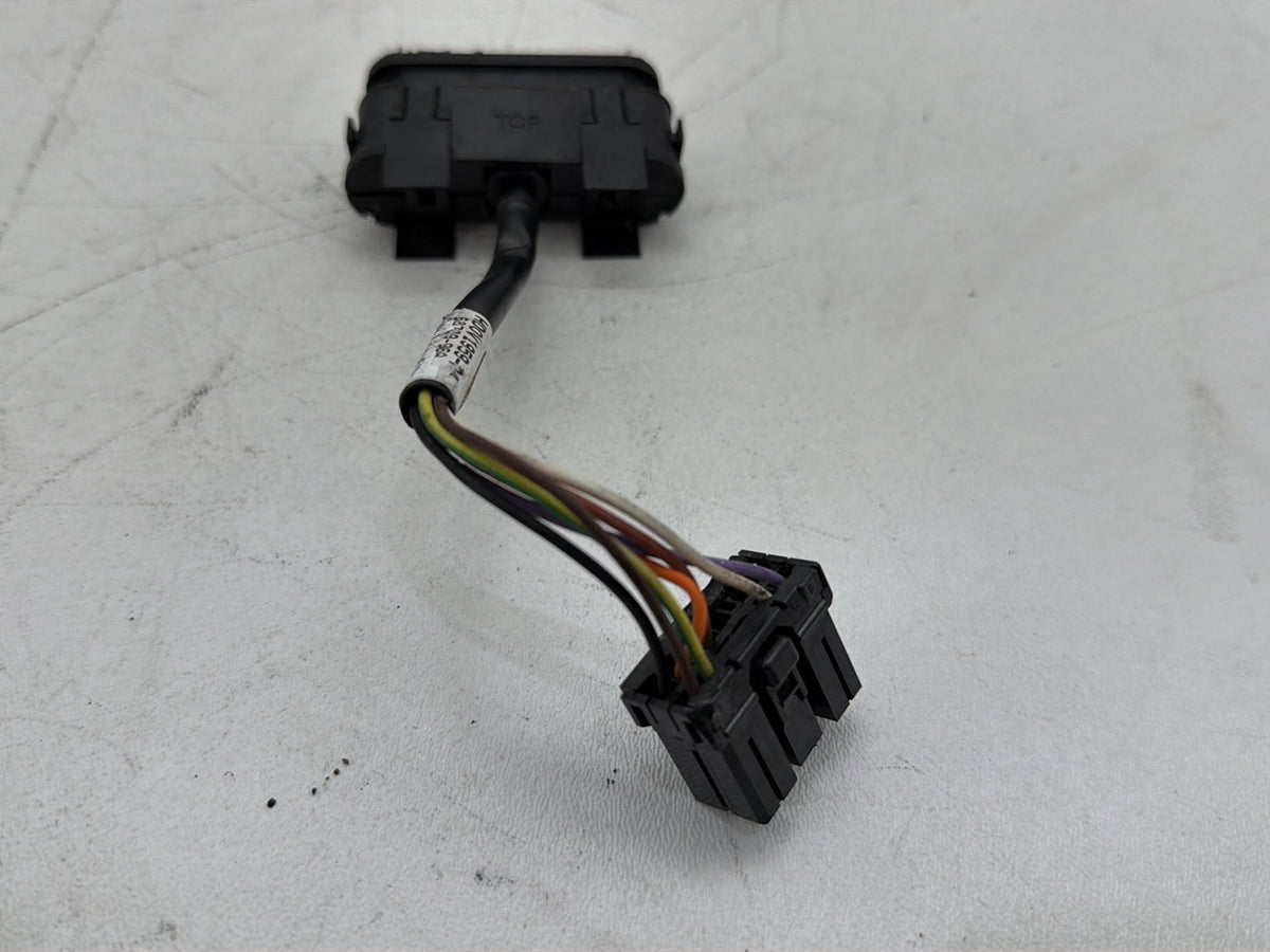 2007 Harley Electra Glide Touring Ultra OEM Indicator Lamp Wire Plug 68789-96A
