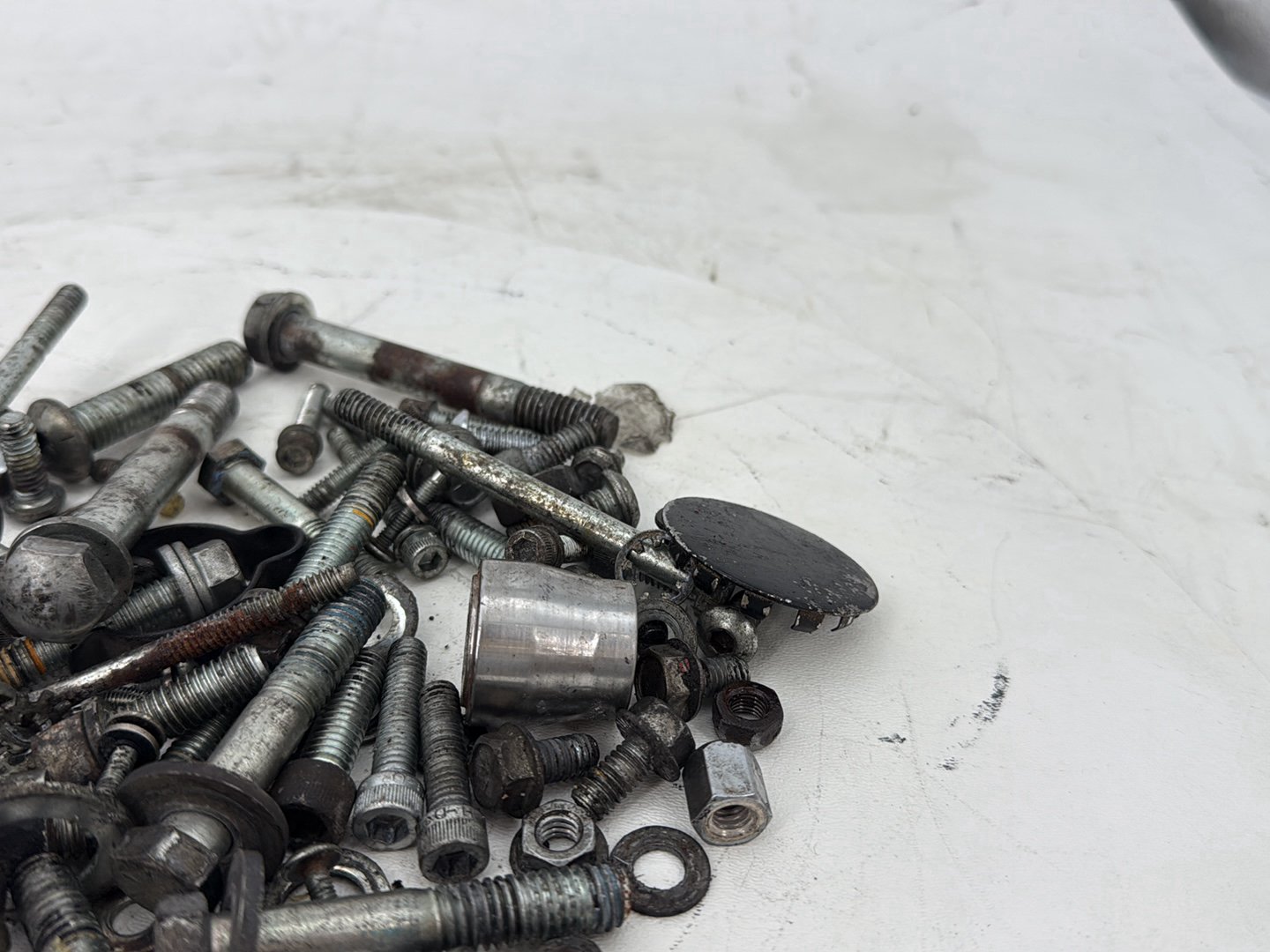 2006 Harley Dyna Super Glide Custom FXDCI OEM Hardware Bolts Nuts & Brackets