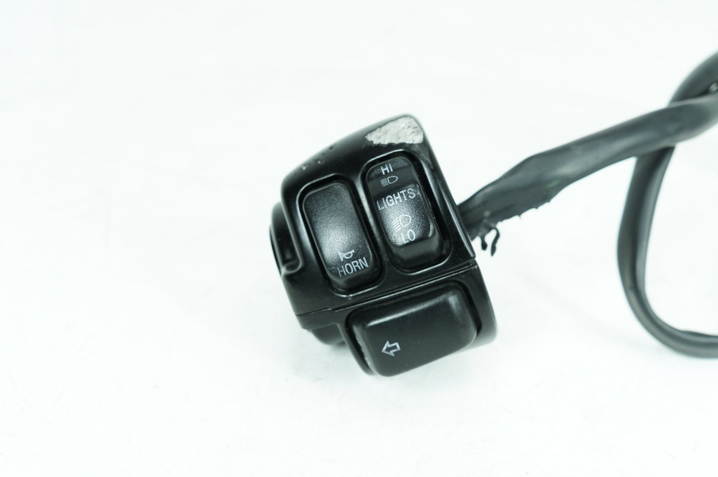 1999 - 2006 Harley-Davidson Softail Heritage Classic Left Turn Signal Headlight Switches Controls 71598-00