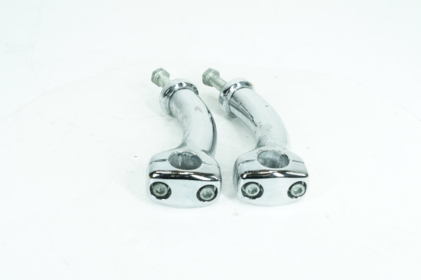 1999 - 2006 Harley-Davidson Softail Deuce Front Handlebar Risers Riser 56135-00A