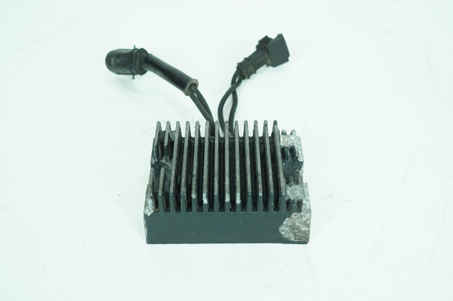 2004 - 2013 Harley-Davidson Sportster Custom Voltage Regulator Rectifier  74546-07