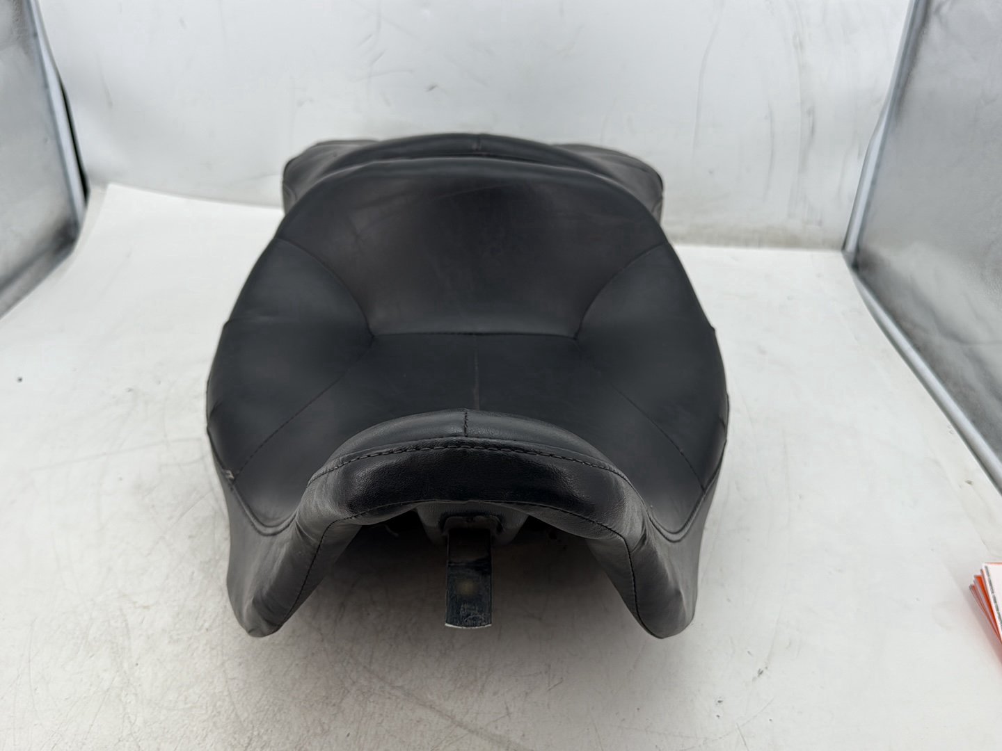 2005 Harley Electra Glide Touring Ultra FLHTCUI OEM Passenger Rider Driver Seat Saddle