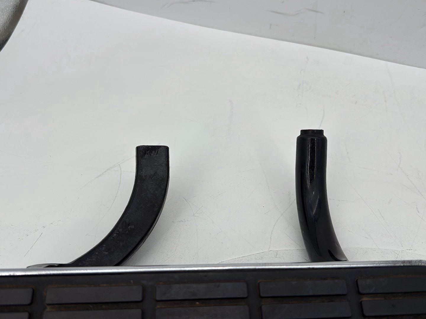 95 Harley Electra Touring Classic Left Right Driver &amp; Pass Floorboard Foot Rest