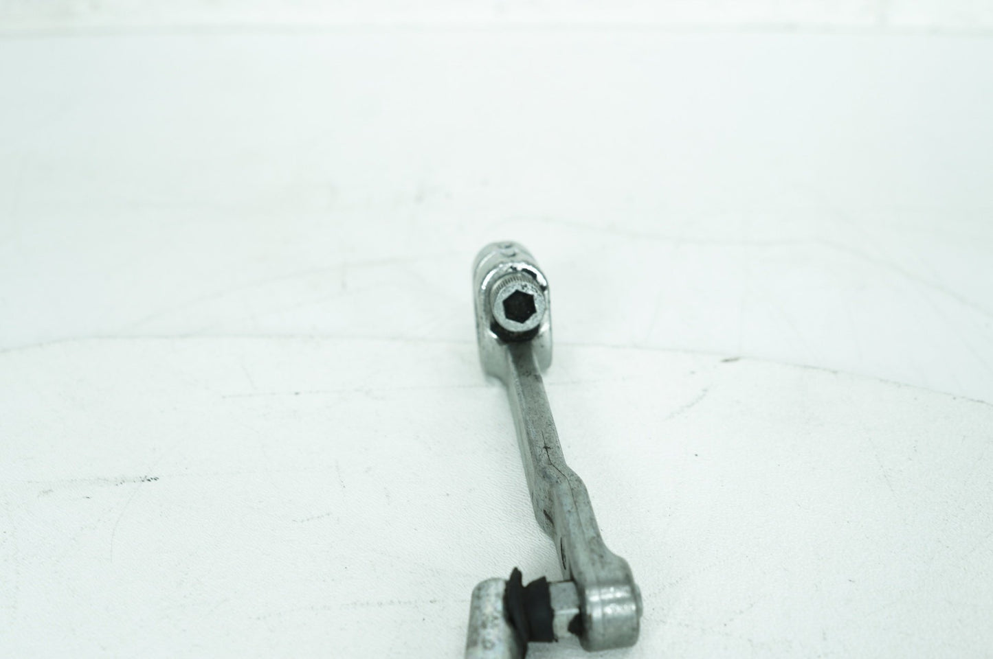 1999 - 2006 Harley-Davidson Dyna Low Rider Gear Shifter Lever Arm w/ Rod linkage 	33849-97