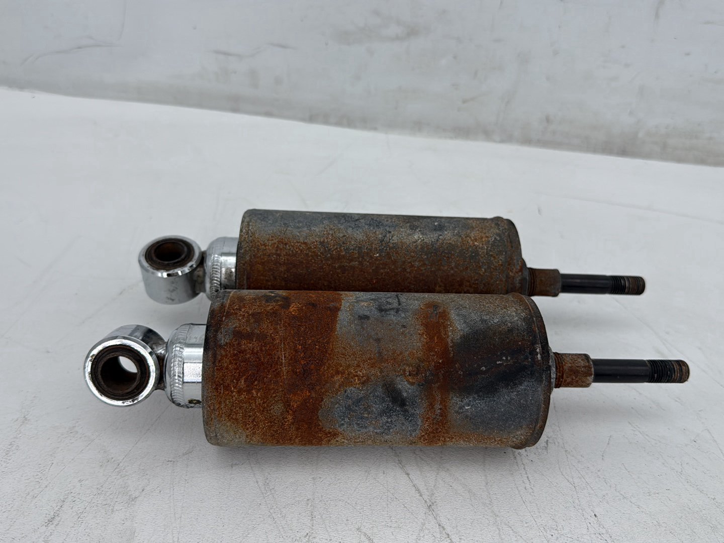 2013 Harley Heritage Softail Classic FLSTC OEM Rear Left Right Shock Absorbers