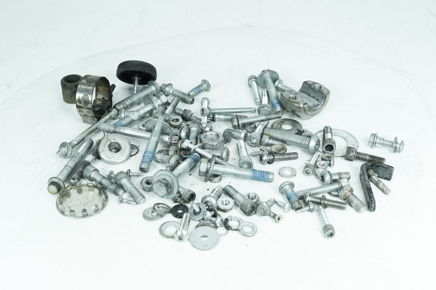 2007 - 2017 Harley-Davidson Dyna Low Rider Hardware Bolts Nuts & Brackets