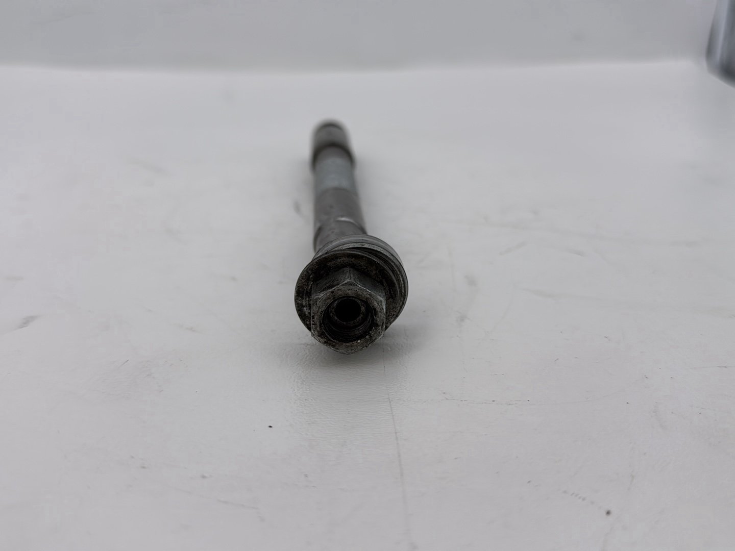 1993 Harley Sportster XLH883H Hugger 883 OEM Front Wheel Axle Bolt Shaft