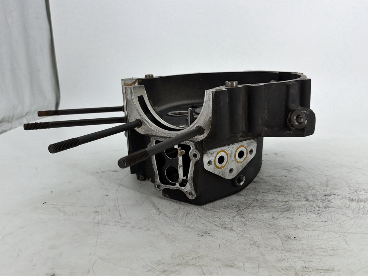 2006 Harley Touring Electra Glide Classic OEM Crankcase Shaft Engine Motor Cover