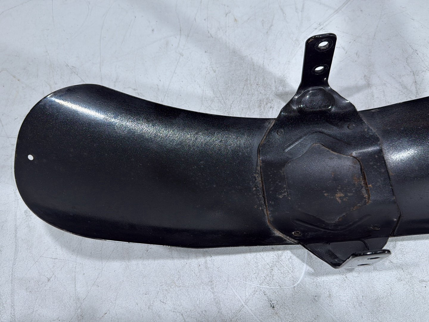 2008 Harley Dyna Fat Bob FXDF OEM Front Wheel Fender Shell Panel 60139-06B
