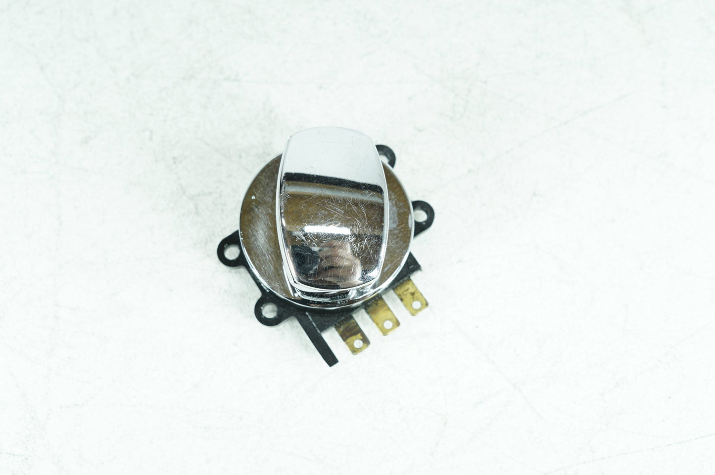 1999 - 2006 Harley-Davidson Softail Fat Boy Ignition Switch Cylinder Barrel Lockset NOKey  	71450-04