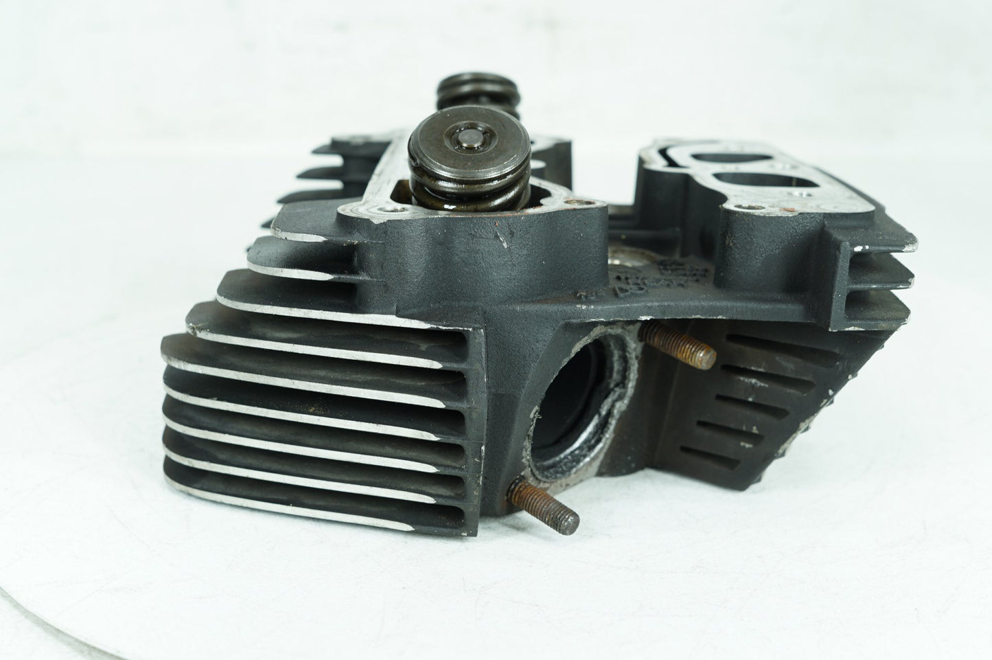 1999 - 2006 Harley-Davidson Touring Road King Rear Twin Cam Engine Cylinder Head 16725-99