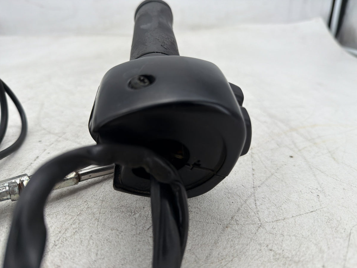 2006 Harley Sportster 1200 Low XL1200L OEM Right Engine Start Kill Switches Controls