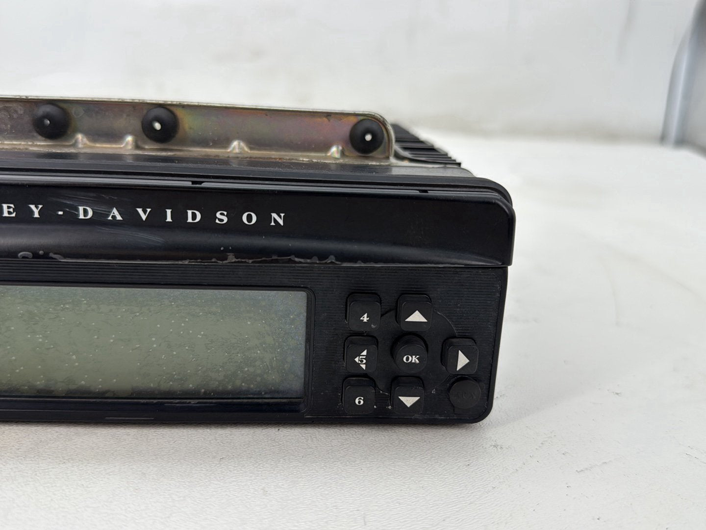 2007 Harley Street Glide Touring FLHX OEM Harman Kardon AM FM CD Radio Player