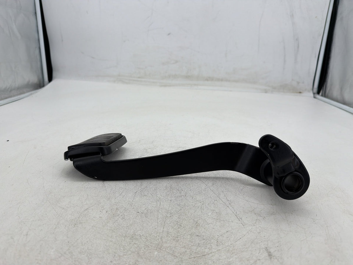 2010 Harley Street Glide Touring FLHX OEM Foot Brake Control Lever Pedal