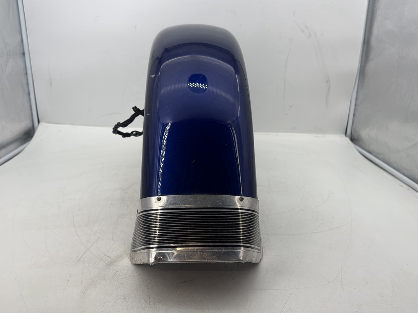 2007 Harley Touring FLHTCU Electra Glide Ultra OEM Front Wheel Fender Shell Panel