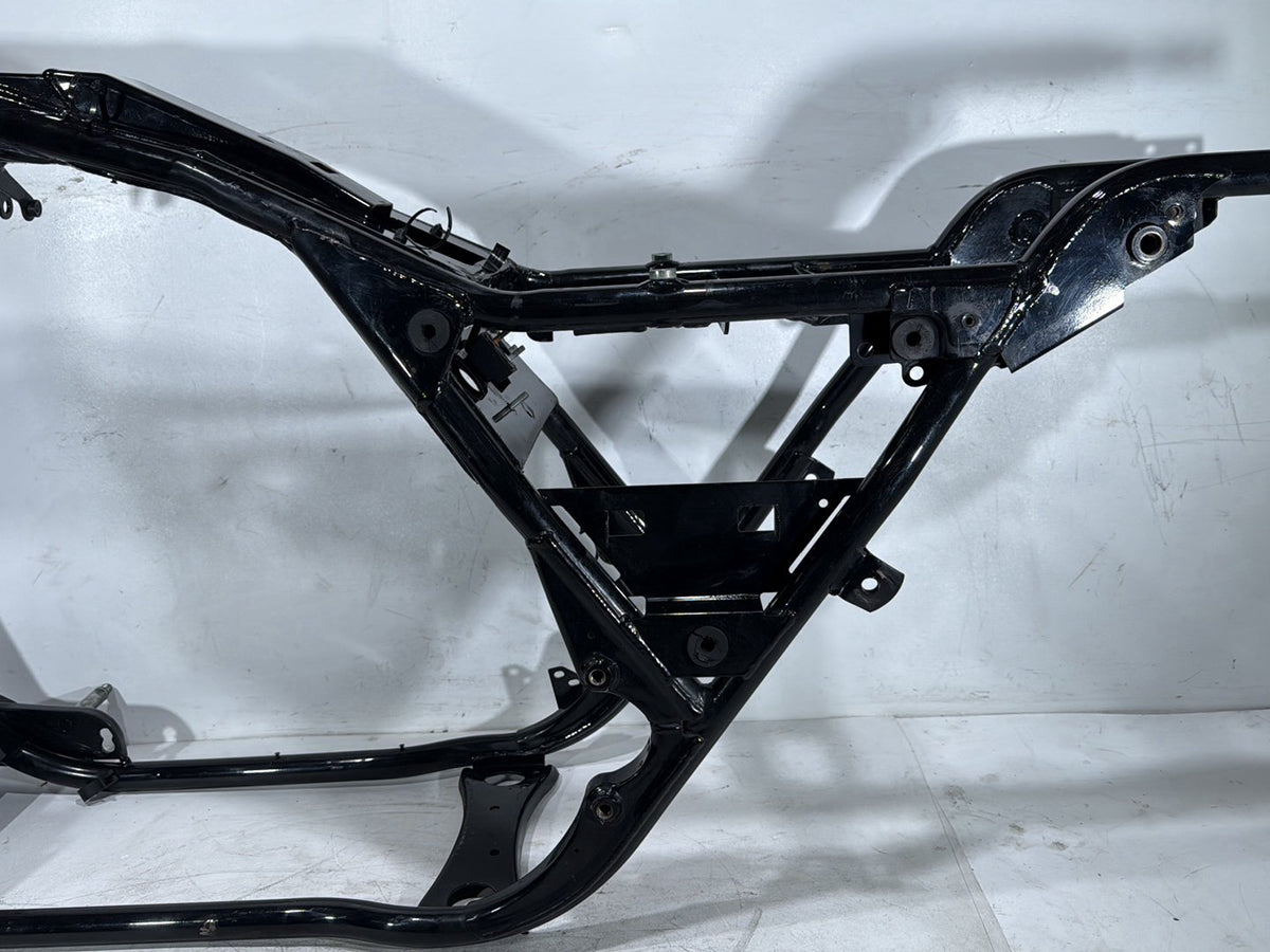 2003 Harley Electra Glide Touring FLHTI OEM Body Main Frame Chassis CLN CLR