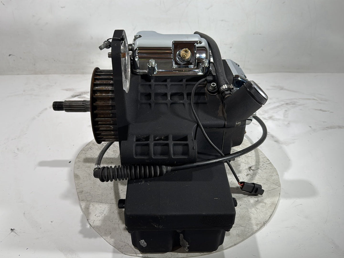 2006 Harley Street Glide Touring FLHXI OEM 5 Speed Transmission Gearbox 10K