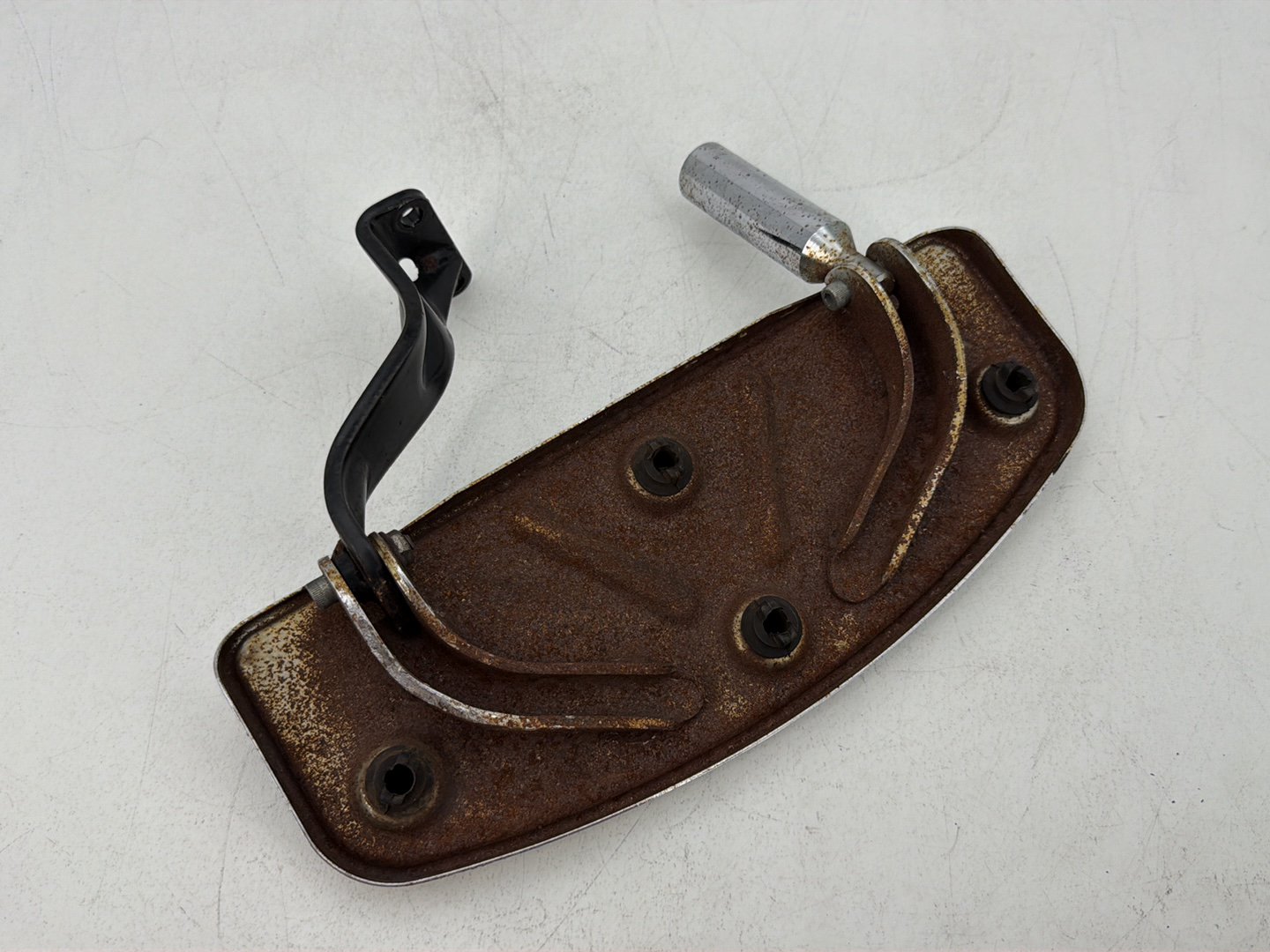 1986 - 1998 Harley-Davidson Softail Heritage Classic Left Driver 1 Floorboard Foot Rest 50614-91A