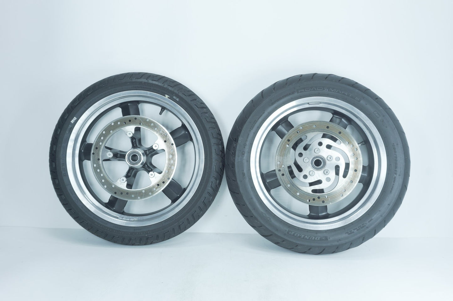2007 - 2017 Harley-Davidson Dyna Switchback Front & Rear Wheel Rim Tire 41929-12