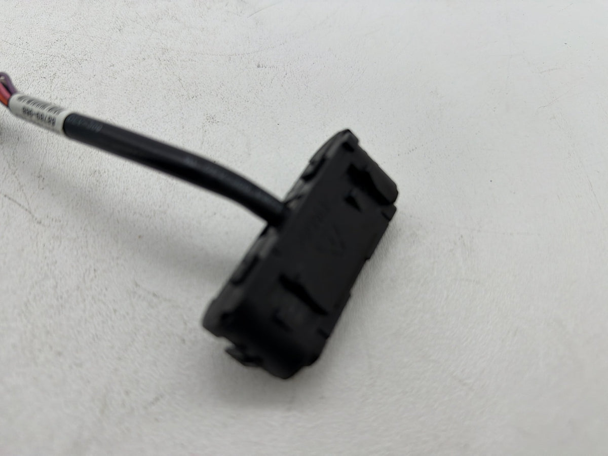 2011 Harley Electra Glide Touring Ultra OEM Dash Indicator Lamp Wire Plug In
