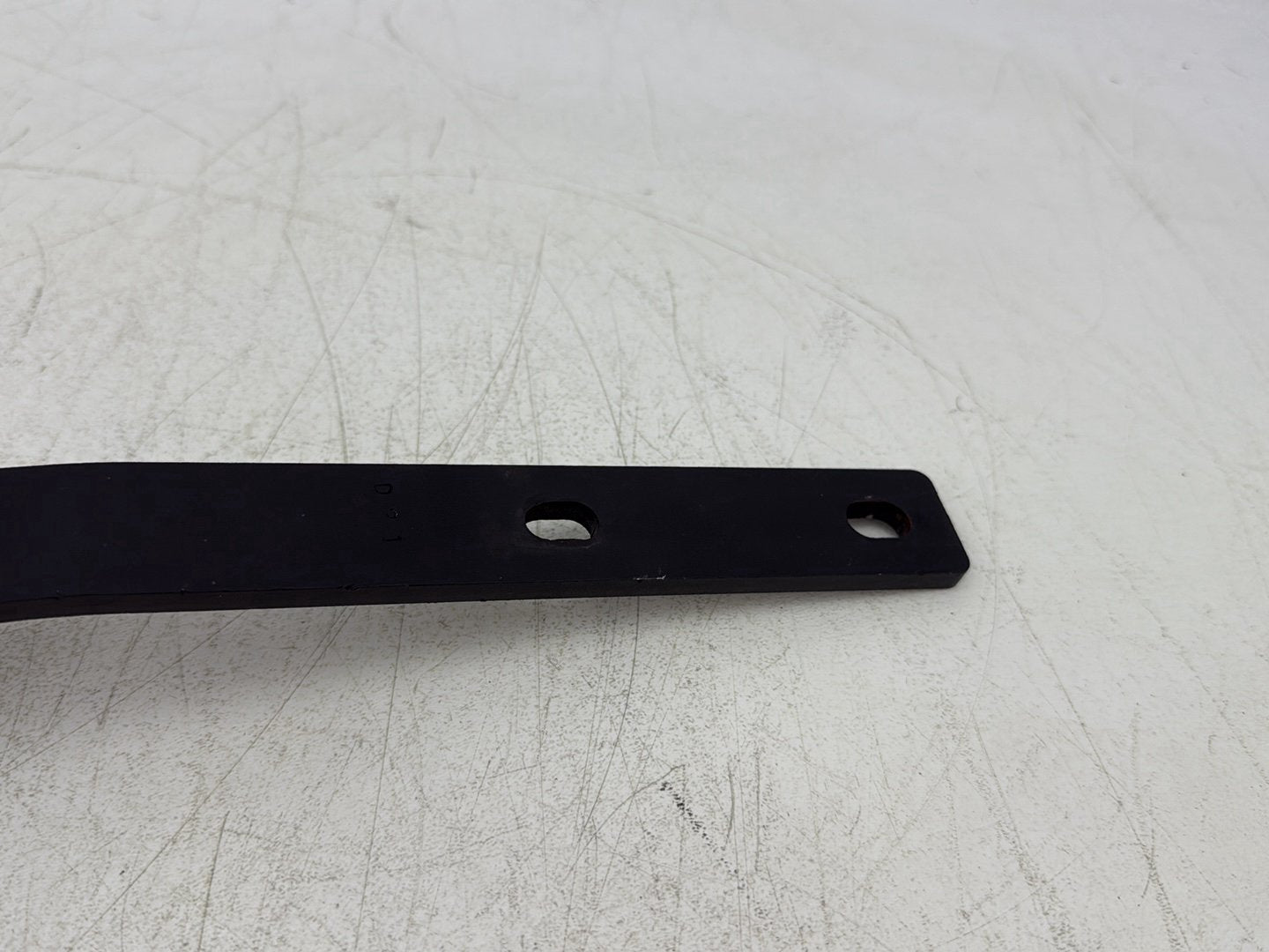 2004 Harley Dyna Super Glide FXDI OEM Exhaust System Support Bracket Holder