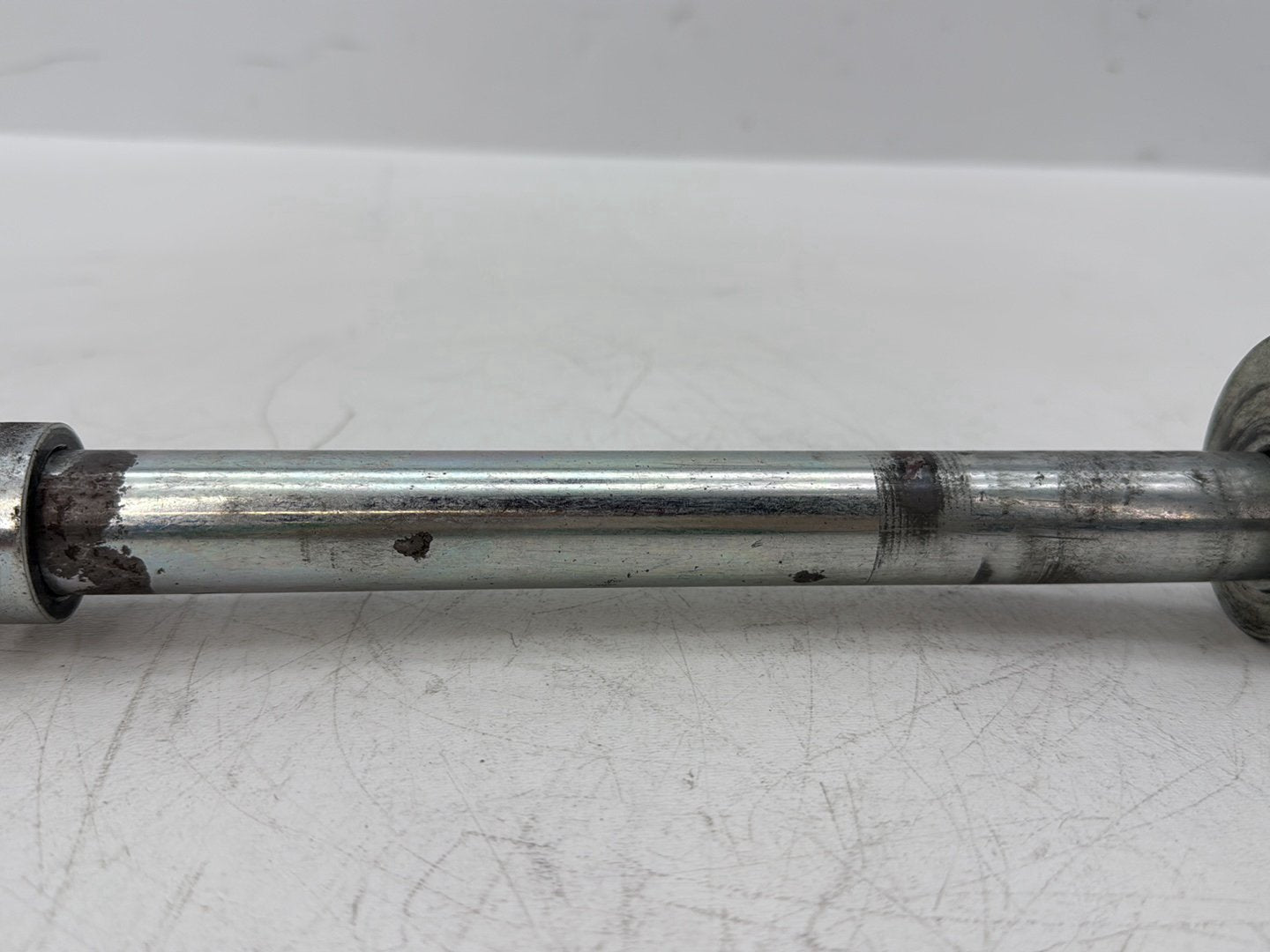 2005 Harley Touring FLHRCI Road King Classic OEM Rear Wheel Axle Bolt Shaft