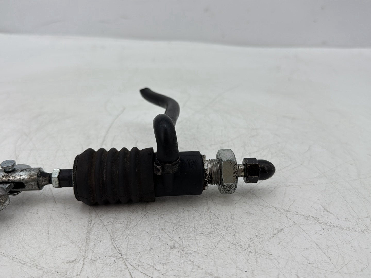 95 Harley Touring Electra Glide Classic OEM Rear Back Stop Brake Master Cylinder