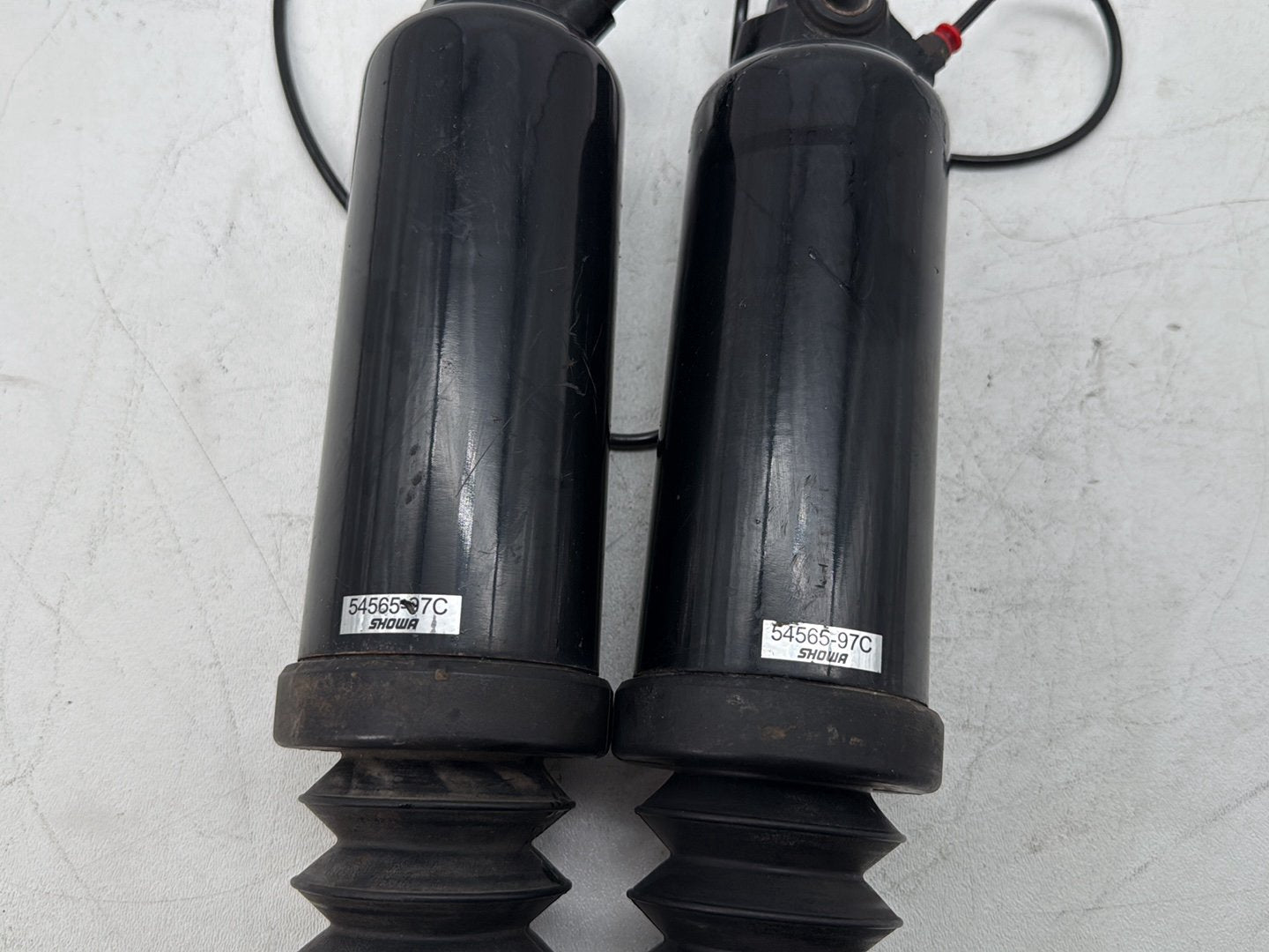 2006 Harley Touring Electra Glide Classic Rear Left Right Shock Absorbers 13"