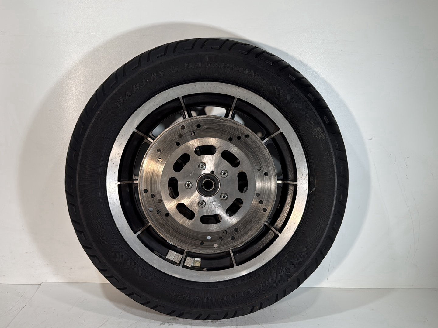 1984 - 1998 Harley-Davidson Touring Electra Glide Classic Front Wheel Rim Tire MT90B16 72H, Dunlop, 16"