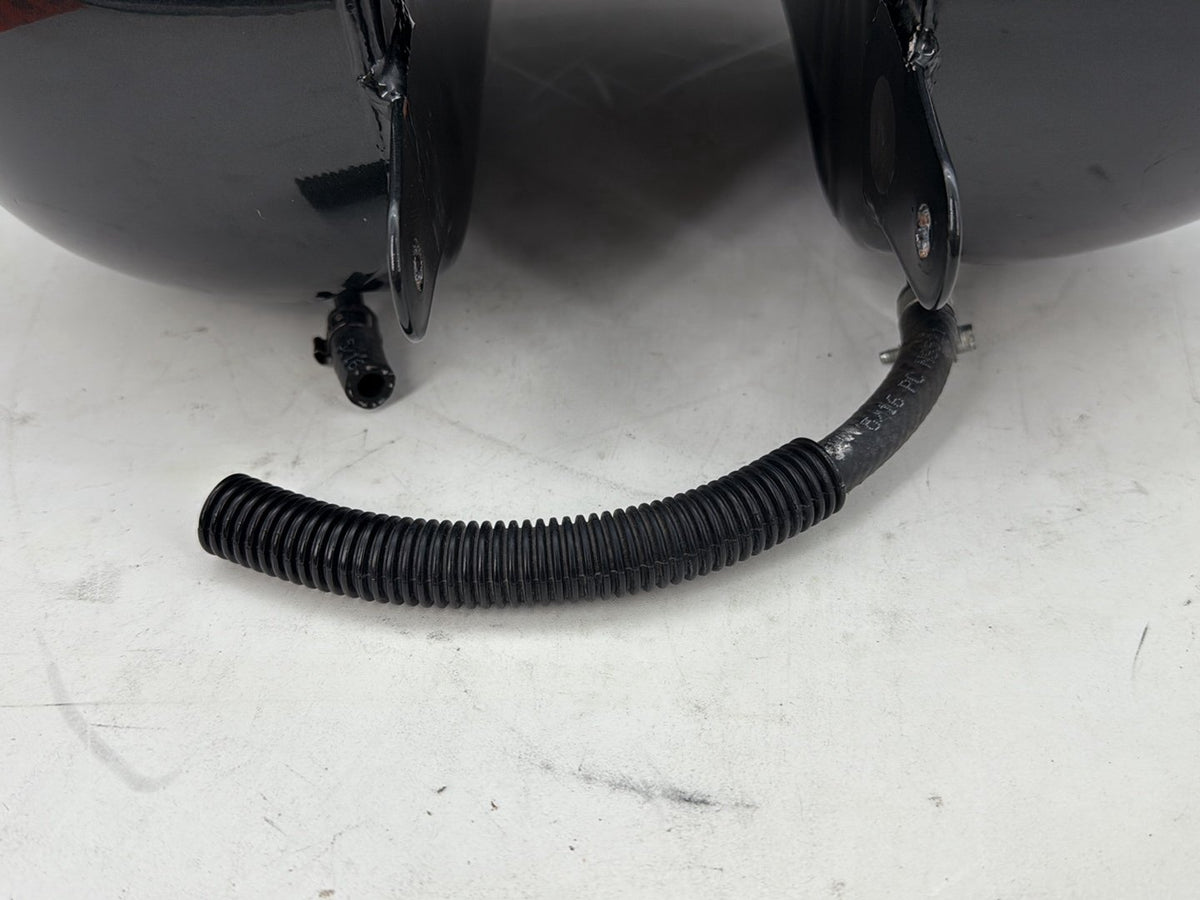 07 Harley Street Glide Touring FLHX OEM Fuel Gas Tank Gasoline Reservoir DENTED