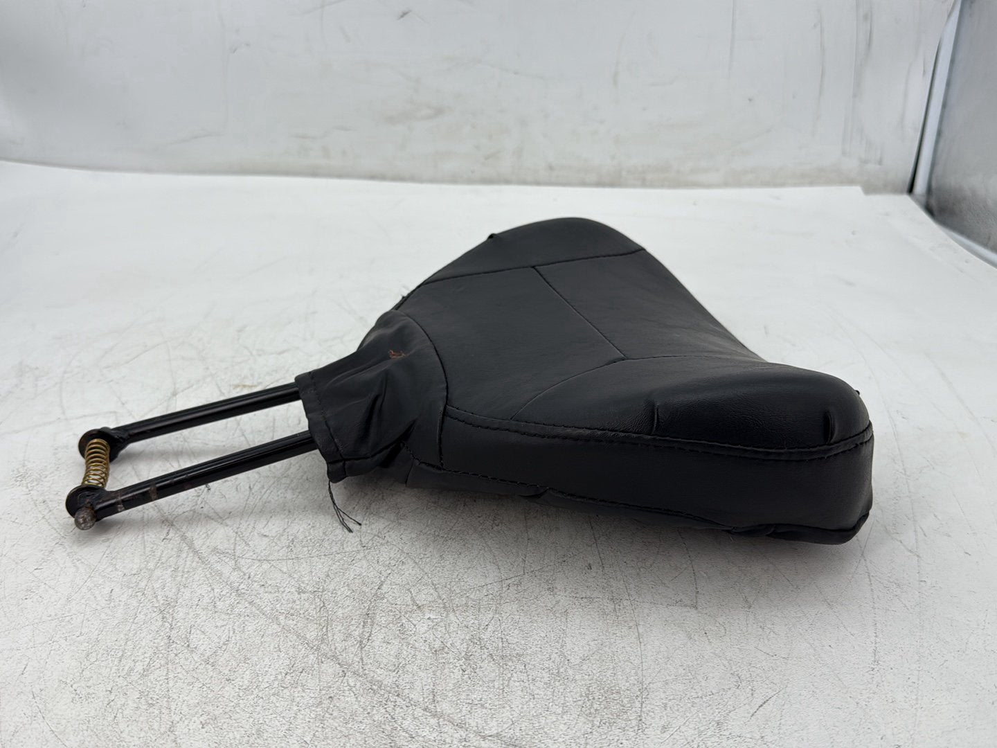 2005 Harley Electra Glide Touring Ultra FLHTCUI OEM Rider Driver Backrest Adjustable Cushion Pad