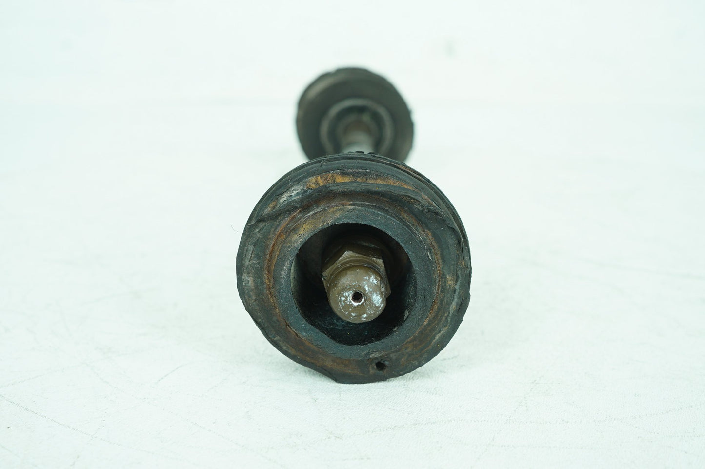 1999 - 2006 Harley-Davidson Touring Electra Glide Classic Rear Fork Swingarm Pivot Bolt Shaft 47492-89A