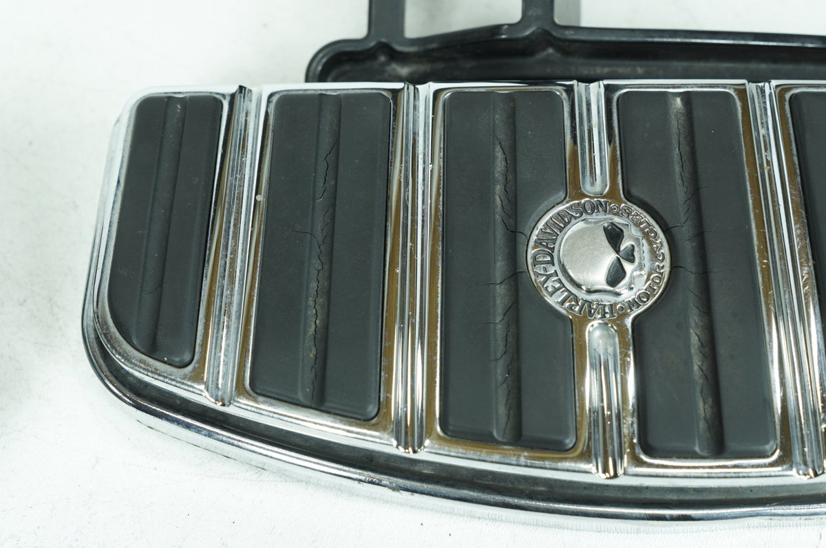 2010 Harley Softail FLSTC Heritage Classic OEM Driver Left Right Floorboards