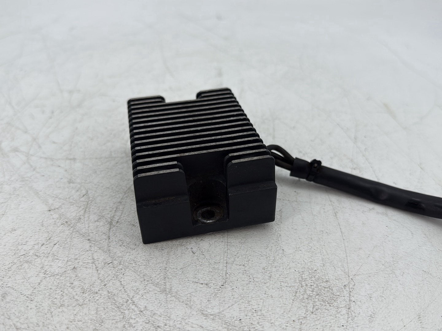 2001 Harley Sportster 883 Hugger XLH883 OEM Voltage Regulator Rectifier