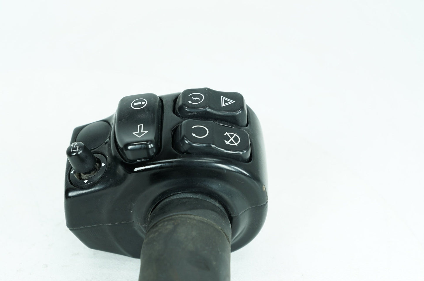 2017 - 2025 Harley-Davidson Touring Street Glide Right Engine Start Kill Switches Controls 71500501