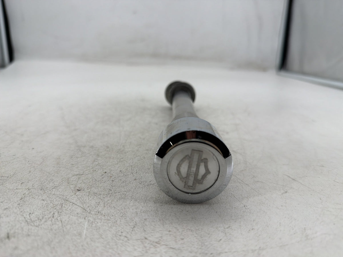 2005 Harley Dyna Super Glide Custom FXDC OEM Front Wheel Axle Bolt Shaft