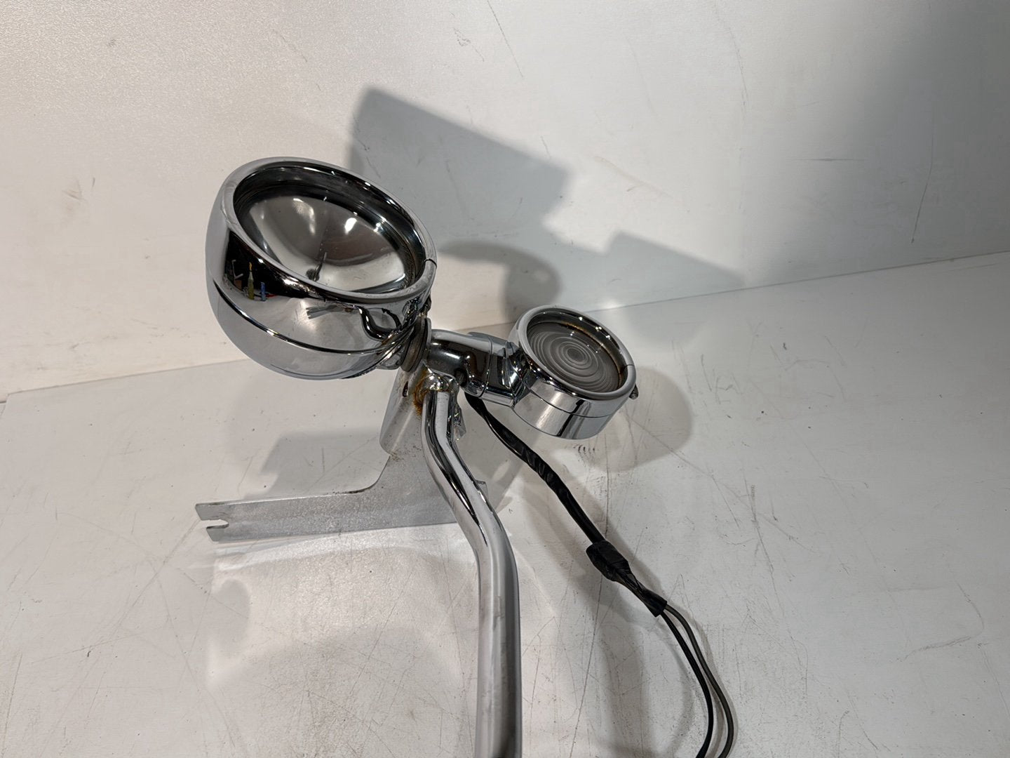 1984 - 1998 Harley-Davidson Touring Electra Glide Classic Front Turn Signal Indicators Aux Light Bar