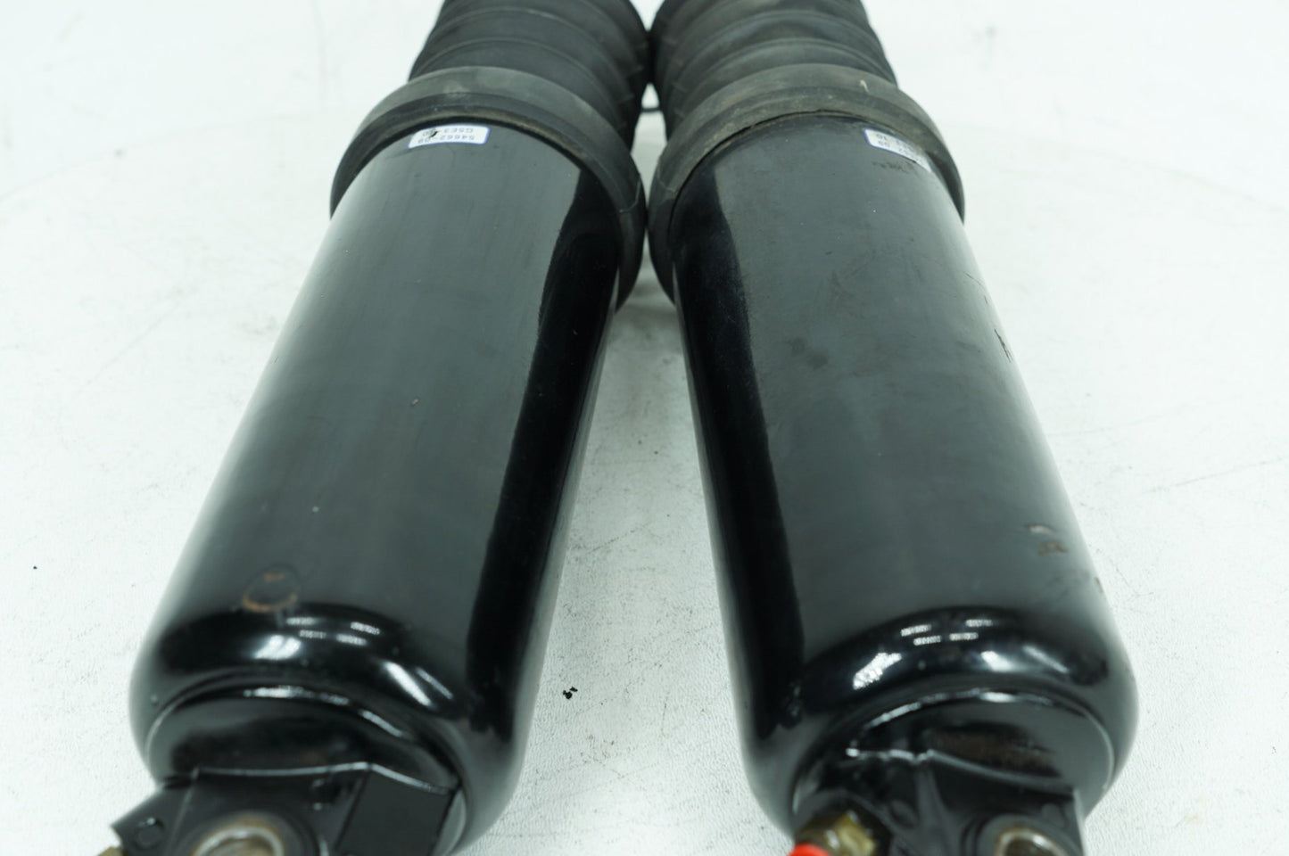 1999 - 2006 Harley-Davidson Touring Electra Glide Ultra Rear Left Right Shock Absorbers 54662-09