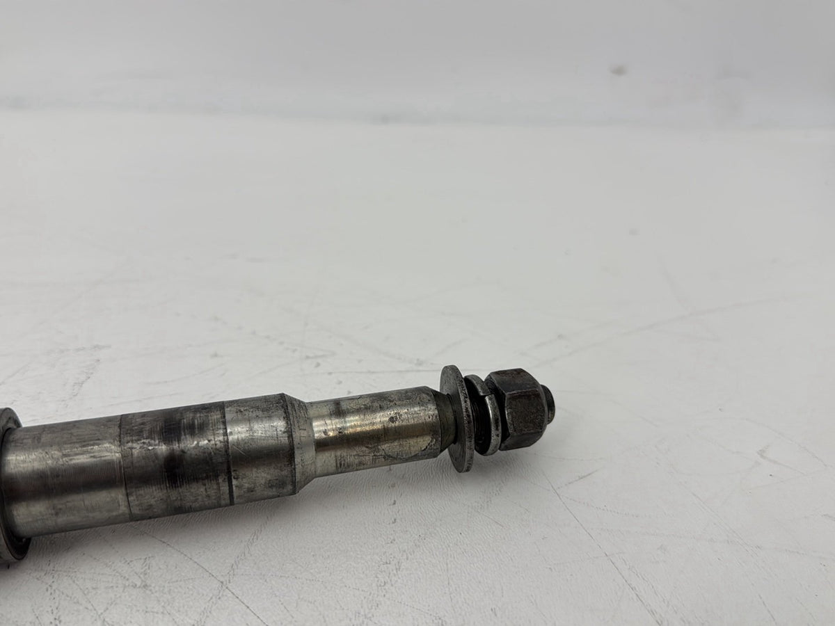 2006 Harley Touring FLHRI Road King OEM Front Wheel Axle Bolt Shaft 43364-00