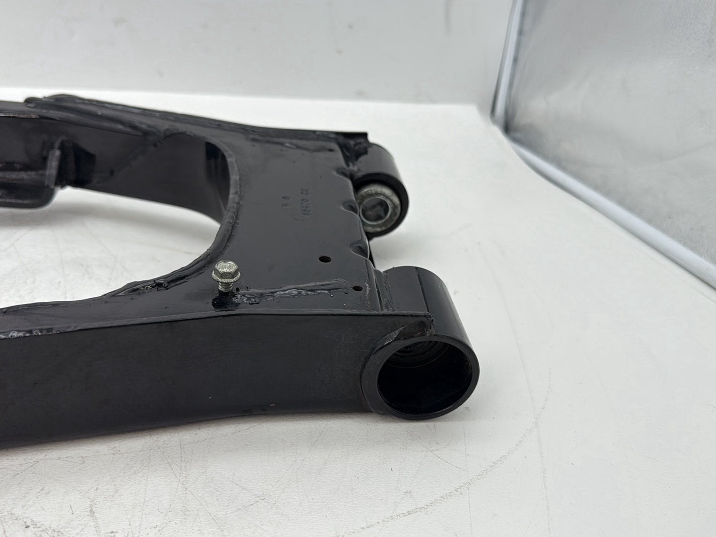2005 Harley Touring FLHRCI Road King Classic OEM Rear Fork Swingarm Swing Arm