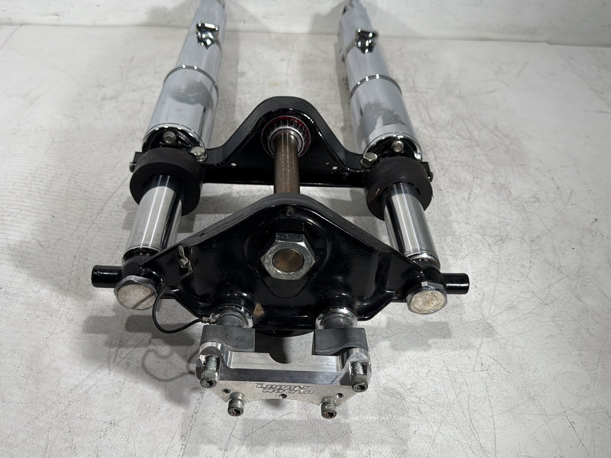 06 Harley Electra Glide Touring Front Triple Tree Set & LH RH Fork Legs Sliders