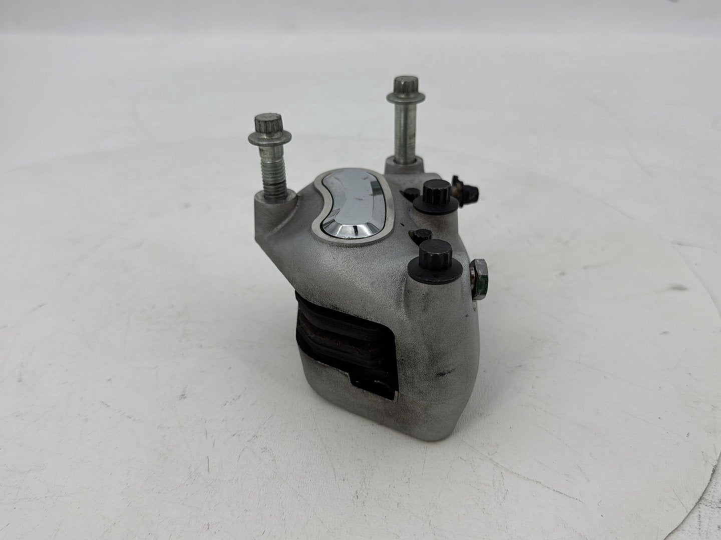 1999 - 2006 Harley-Davidson Touring CVO Screamin Eagle Road King Front Left 1 Brake Caliper 44381-99C