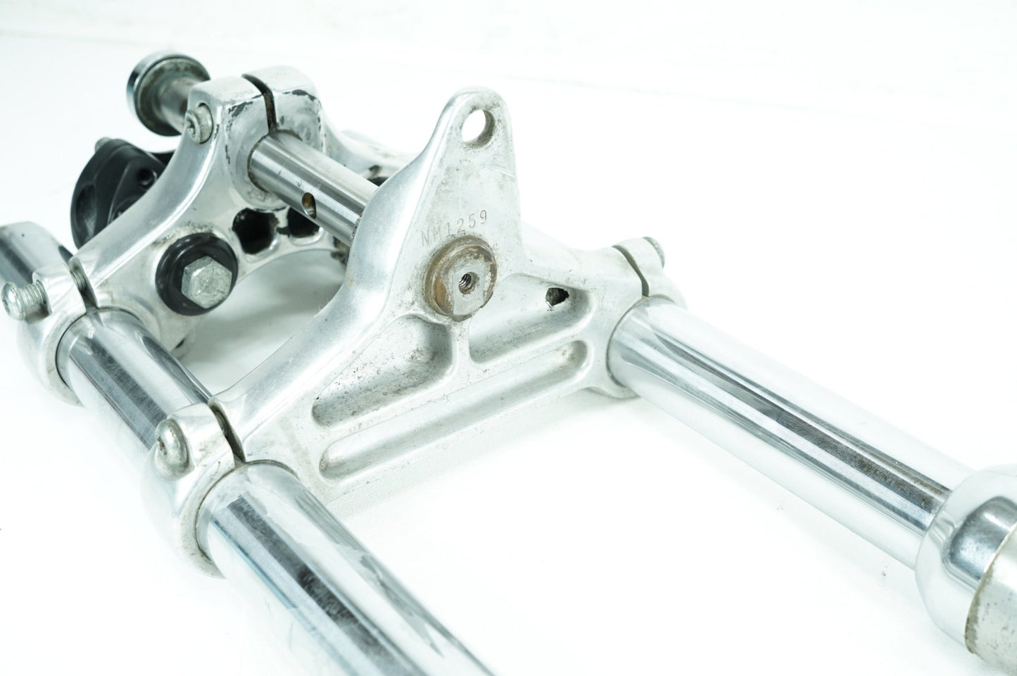 1986 - 2003 Harley-Davidson Sportster 1200 Front Triple Tree Set & LH RH Fork Legs Sliders 45563-87