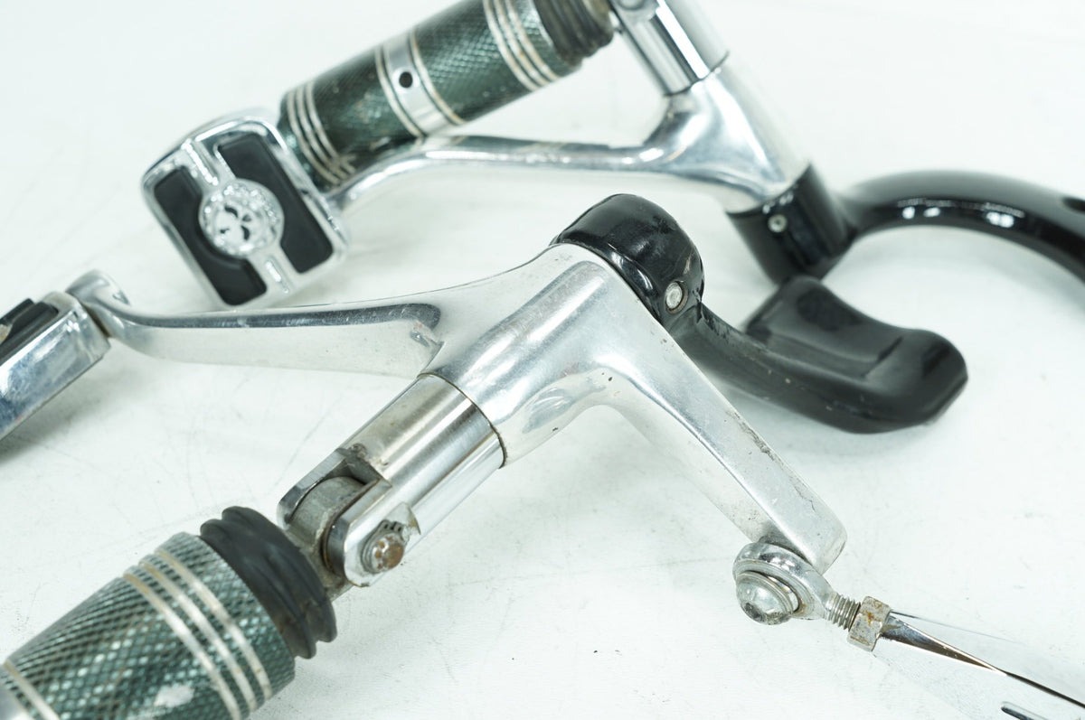 05 Harley Sportster XL1200 C Custom OEM Left & Right Driver Step Foot Rest Pegs